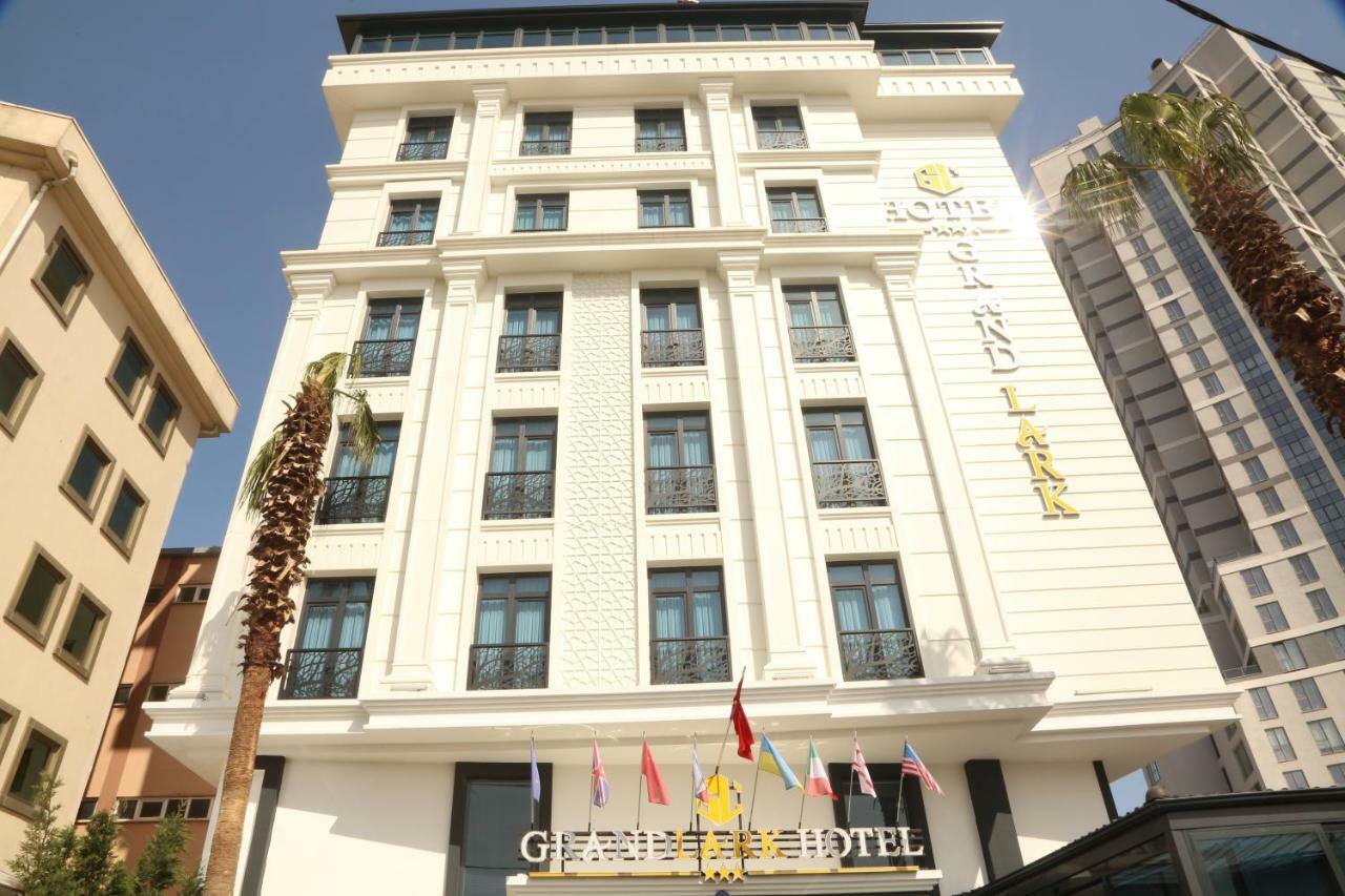 Grand Lark Hotel Adalar Exterior photo
